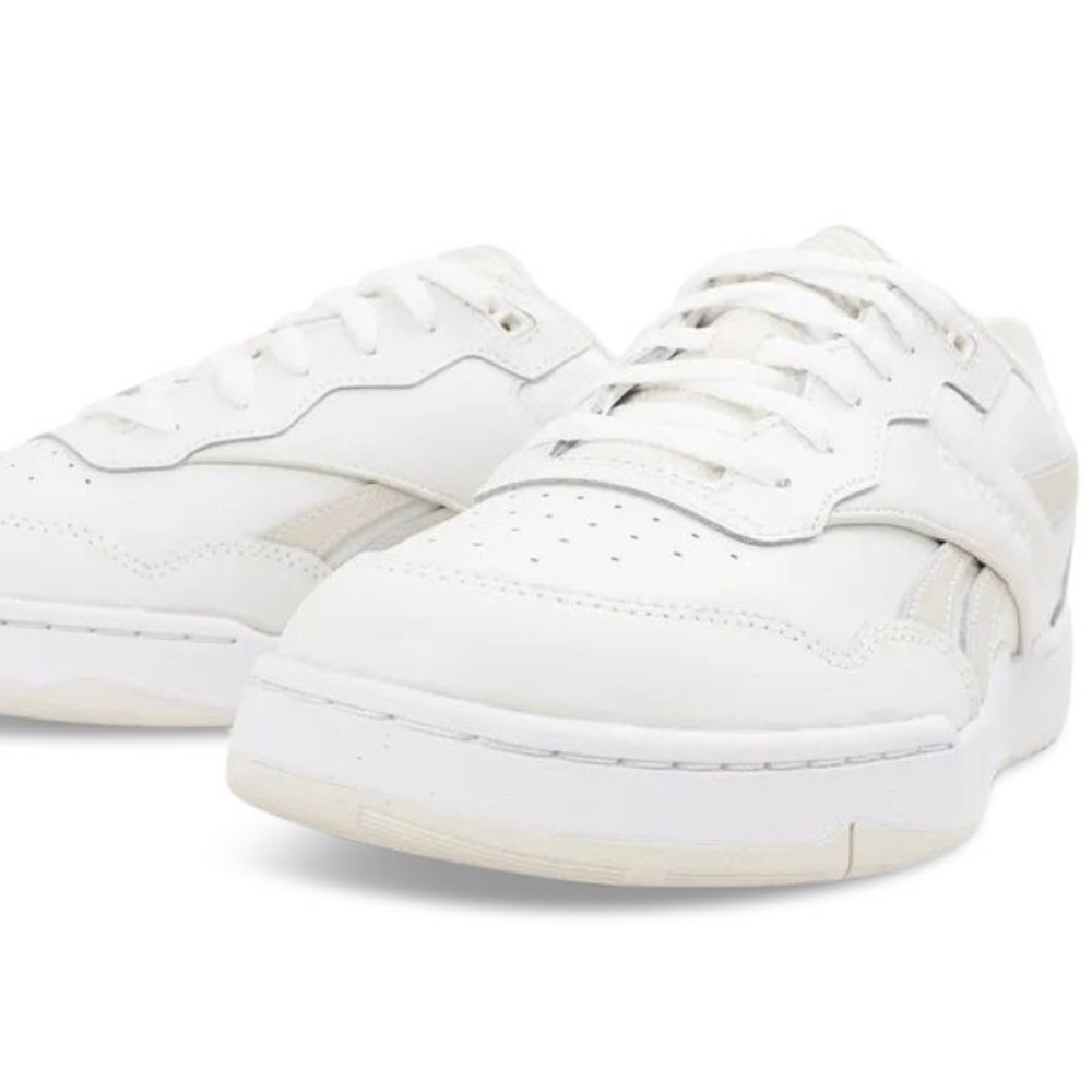 Men’s Reebok - Size 8.5 - Picture 6 of 6